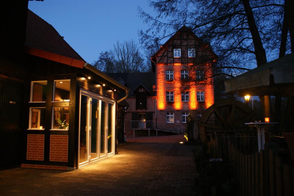 Wassermühle Heiligenthal Luneburgo Exterior foto